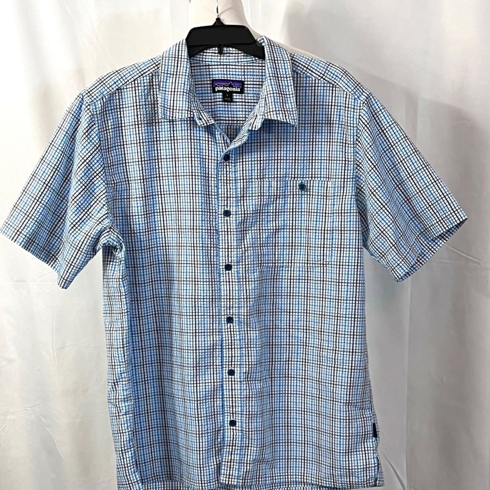 PATAGONIA Gingham Plaid Short Sleeve Button-down Travel Shirt - Large